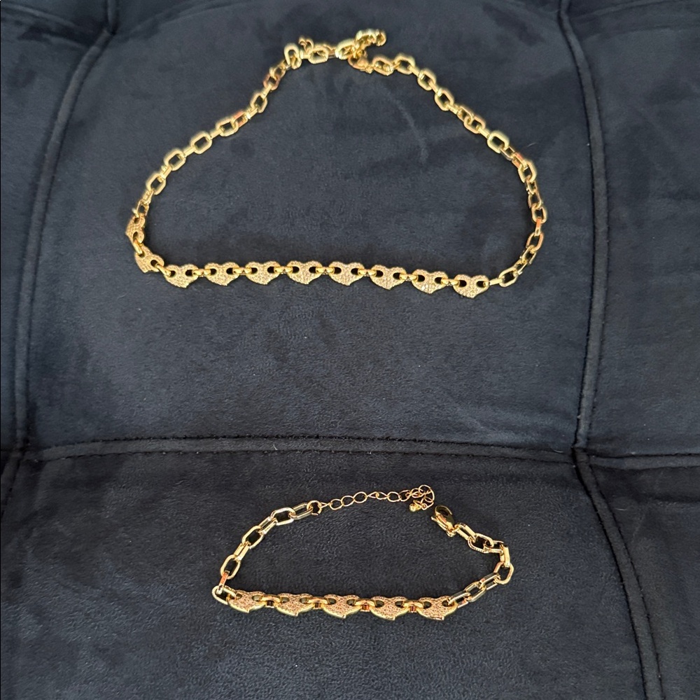 Elegant Gold Chain Necklace and Bracelet Set